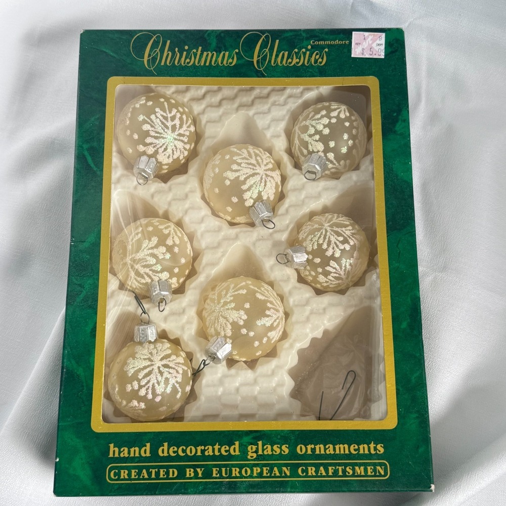 VTG Christmas Classics Hand Decorated Glass Ball Ornament Clear Cream Snowflake